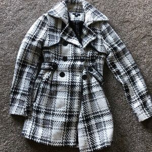 Women’s peacoat jacket
